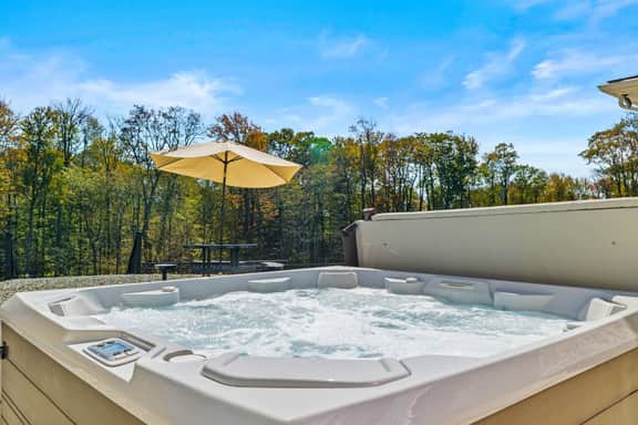 Indoor Pool/Arcade/Theater/HotTub/Pickleball/Trail - Holiday Home